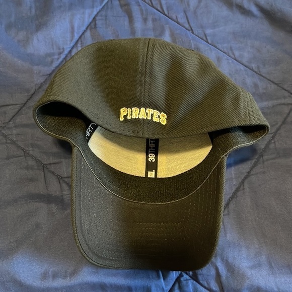Pittsburgh Pirates Hat - New Era Medium-Large - Picture 4 of 4